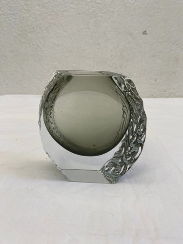 Elegant carved smoke crystal - carved,